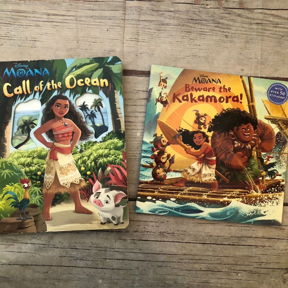 Disney Moana Set of 2 Children's Books